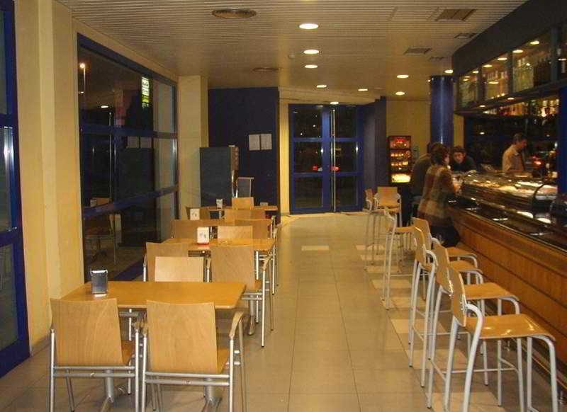 Iraipe Logrono Hotel Exterior photo